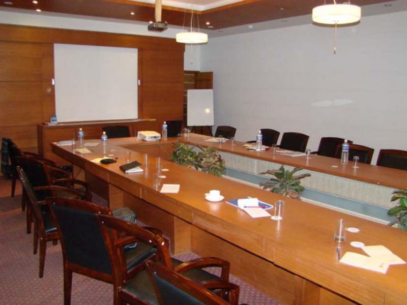 Fabhotel Cambay Sapphire Ahmedabad Facilities photo